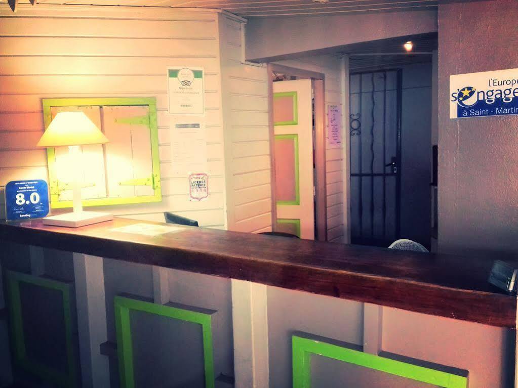 Centr'Hotel Marigot  Exterior photo